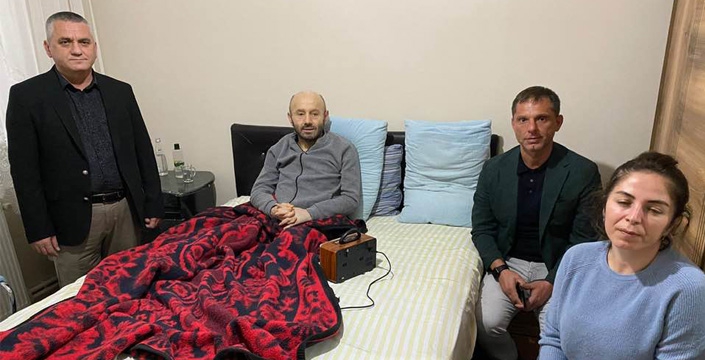 AK Parti Eyüpsultan’da 600 evi ziyaret etti