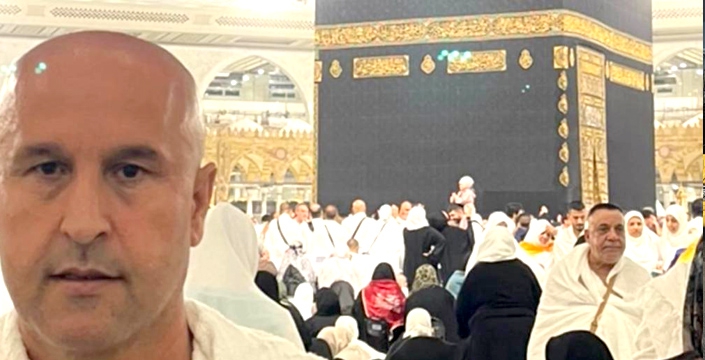 "ÜLKEM VE MÜSLÜMAN ALEMİ İÇİN BOL BOL DUA ETTİM"
