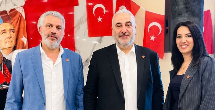 Arzu Öğ, CHP Berlin Genel Kurulu’nda Çifte Başarı Elde Etti